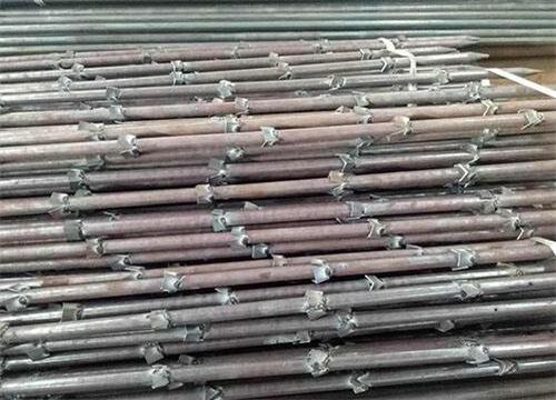 平舆隧道钢花管